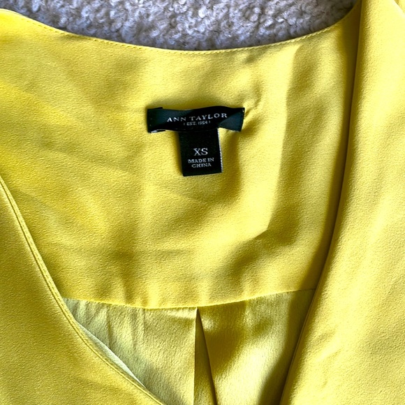 Ann Taylor Chartreuse Layered Top - Picture 5 of 7